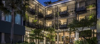 The Aviary Hotel
