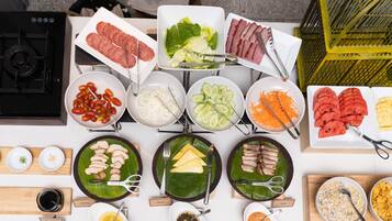 Esmorzar diari d'estil bufet (de pagament)