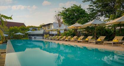 The Aviary Hotel