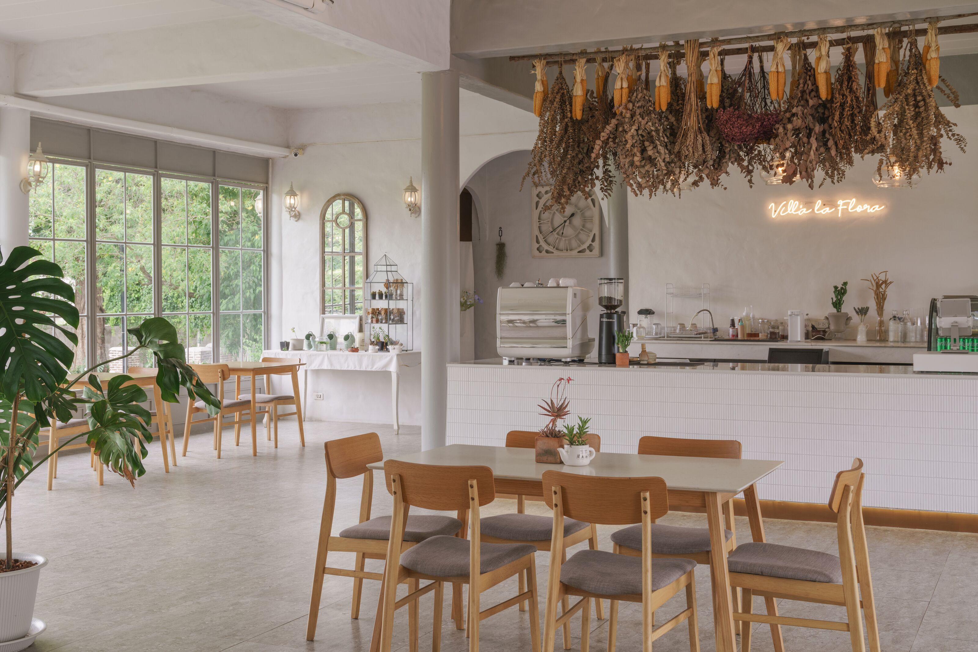 Café da manhã continental grátis todos os dias