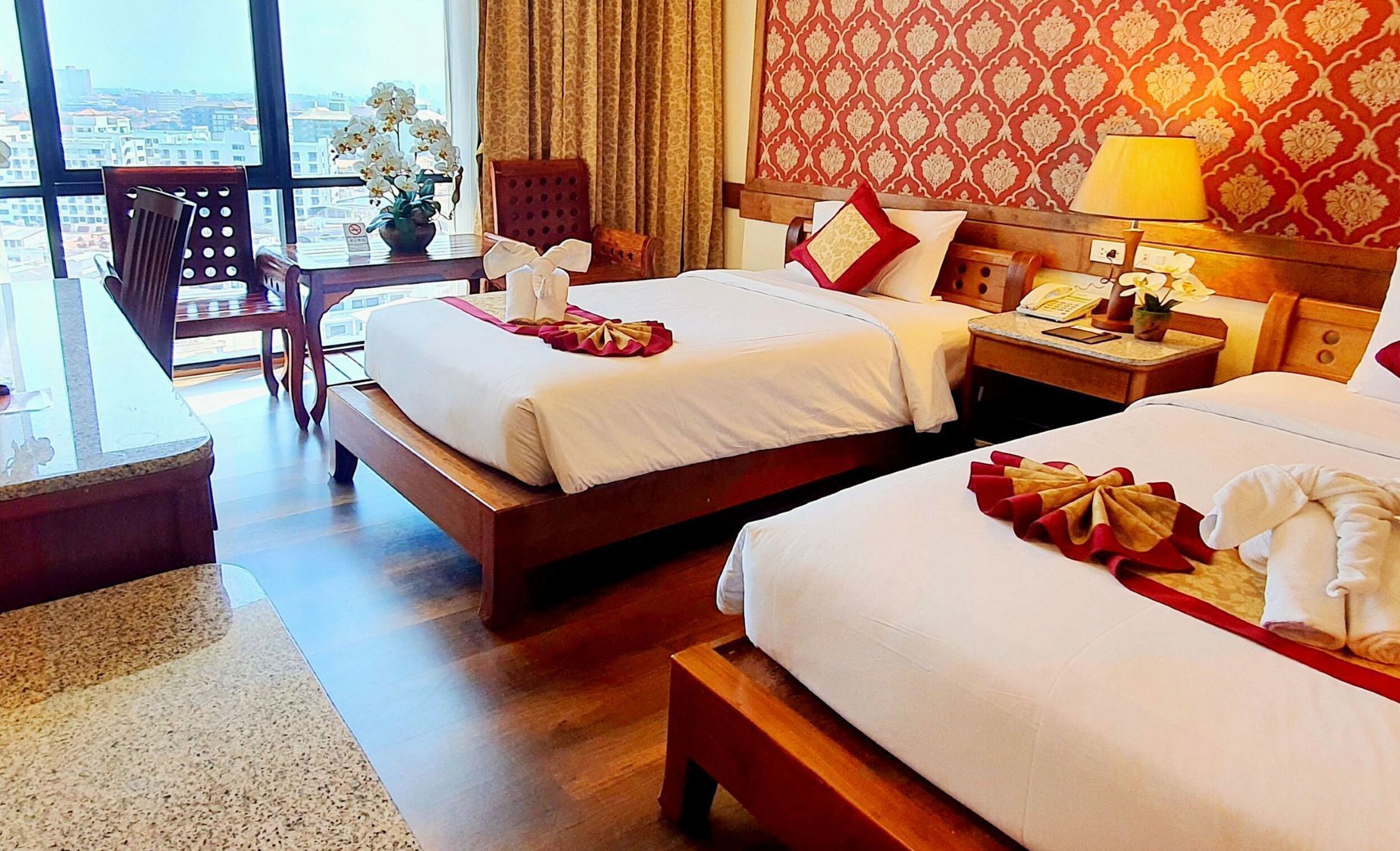 Két bảo mật tại phòng, trang trí khác biệt 