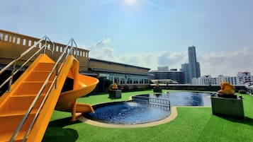 Outdoor pool, open 8:00 AM to 6:00 PM, sun loungers