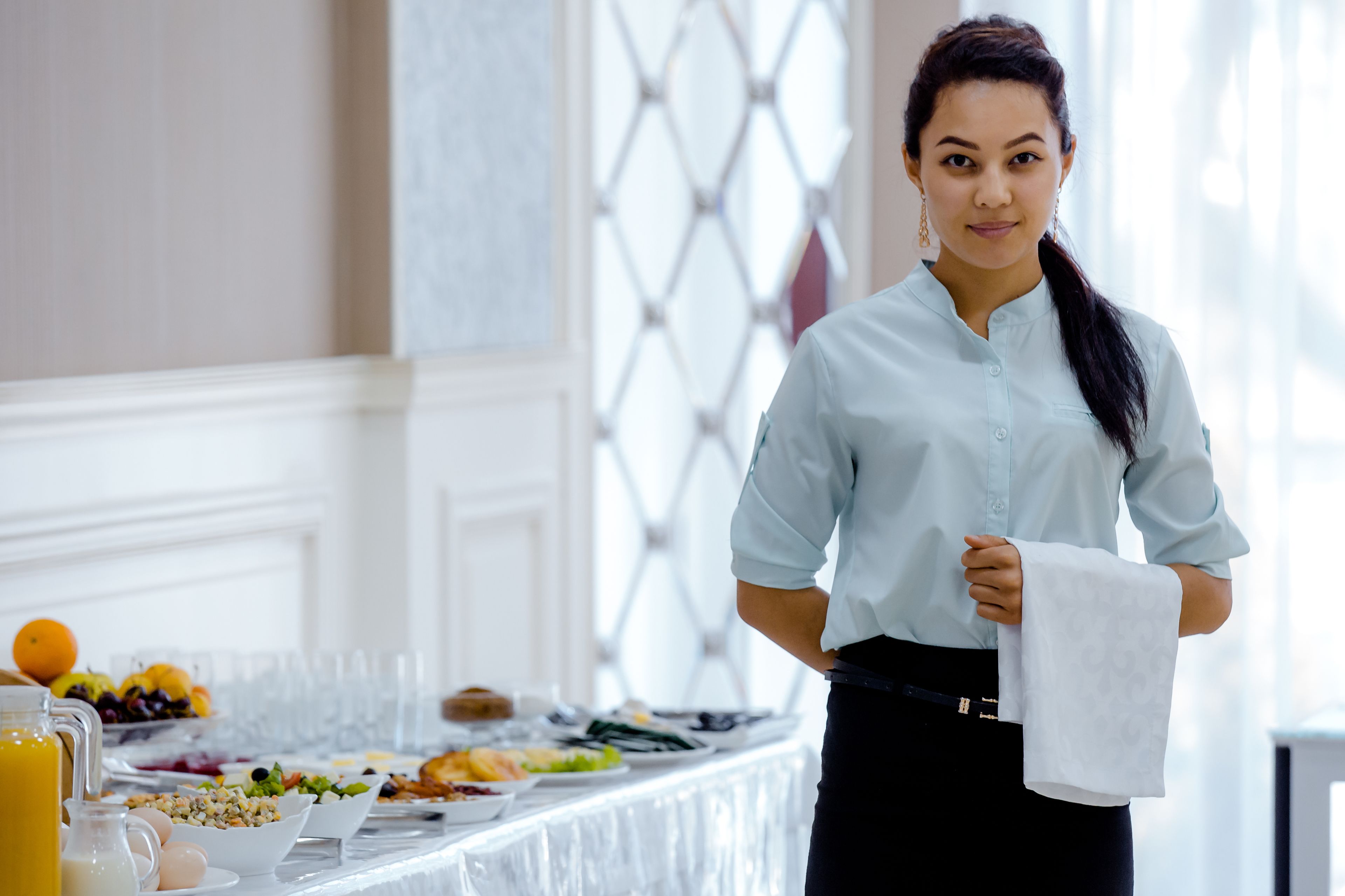 Sudah termasuk sarapan prasmanan setiap hari