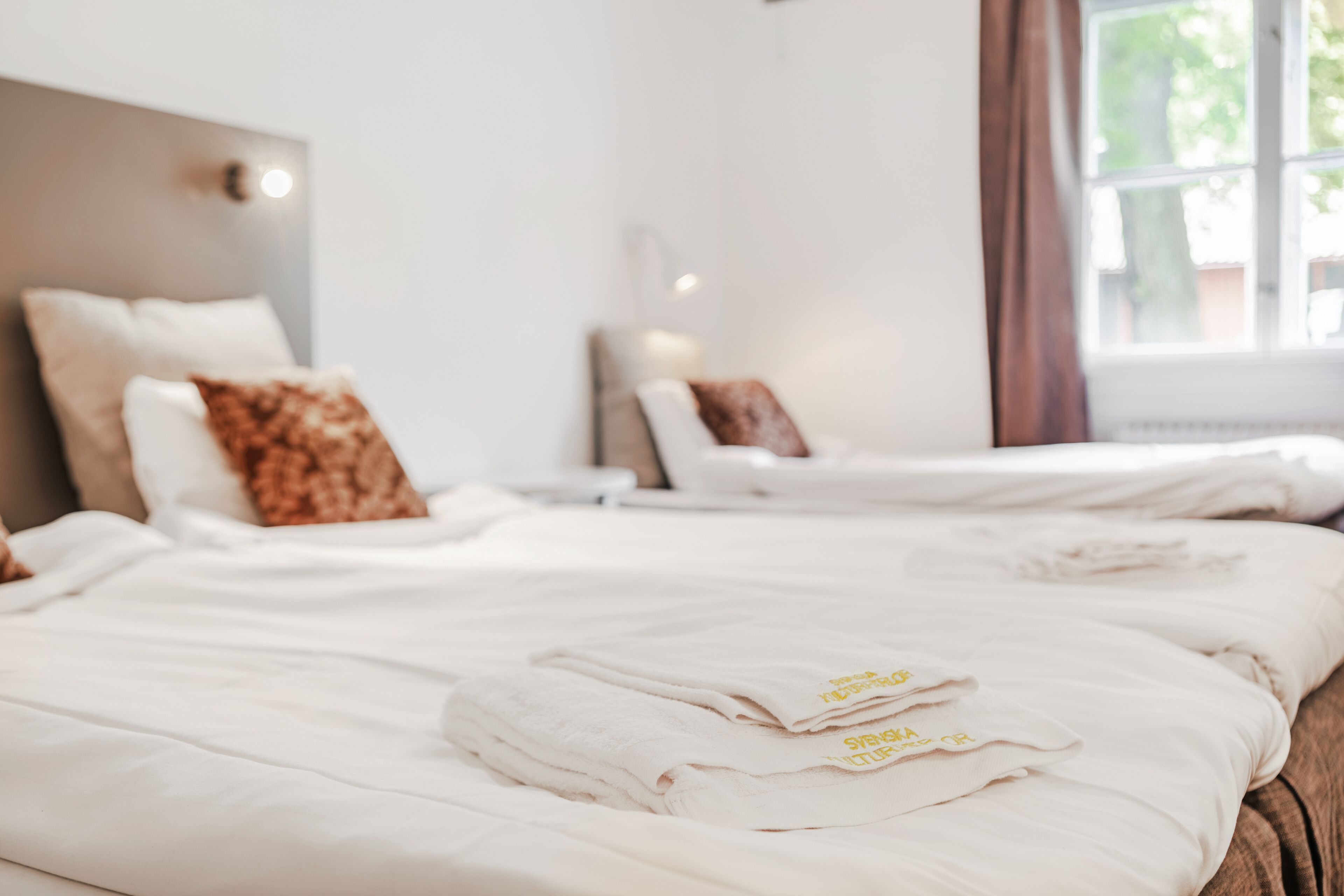 Double or Twin Room, Shared Bathroom | Free WiFi