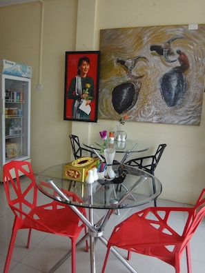 Breakfast, lunch and dinner served - The Rock Villa (Yangon)