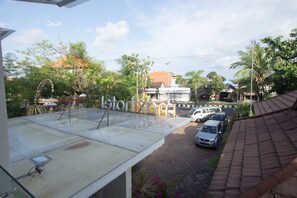 Bãi đậu xe tự phục vụ miễn phí