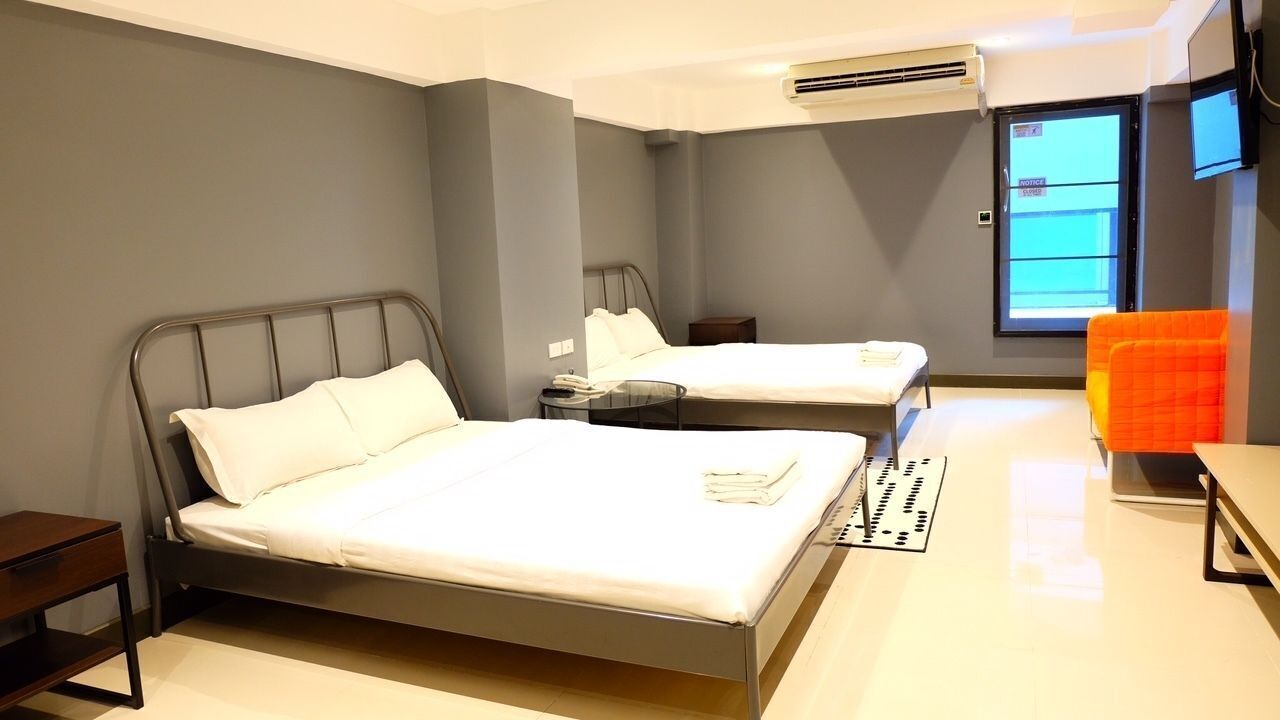 Coffres-forts dans les chambres, bureau, Wi-Fi gratuit, draps fournis