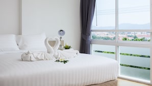 Deluxe Room | 1 bedroom, in-room safe, desk, WiFi (free) - Rang Hill Residence (Phuket)