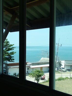 Deluxe Double Bed With Balcony and Sea View | วิวจากห้องพัก