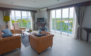 1 Bedroom Suite Panorama River Kwai View with Shower