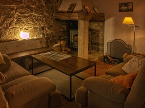 Double Room, 1 Double Bed | Living area