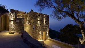 Front of property – evening/night - Melanopetra (Nisyros)