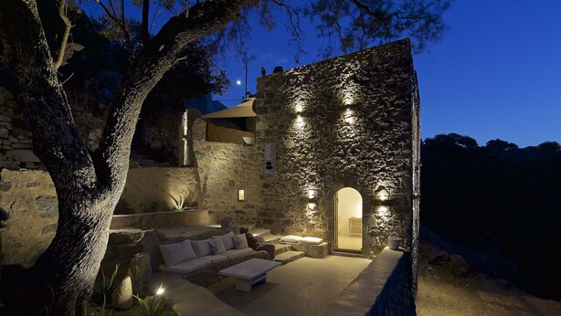 Front of property – evening/night - Melanopetra (Nisyros)