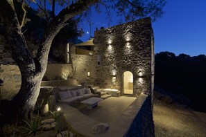Front of property – evening/night