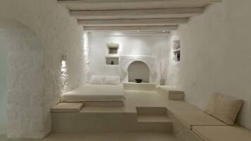 Apartment (Ground floor) | Living area | 27-inch LCD TV with digital channels, TV, fireplace