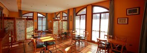 Snack-bar