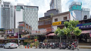Ảnh chưa phân loại, 5 trong số 33 ảnh, nút