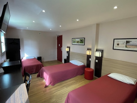 Brit Hotel Saint-Quentin