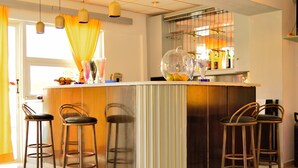 Bar lounge