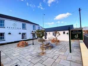 Fachada de la propiedad