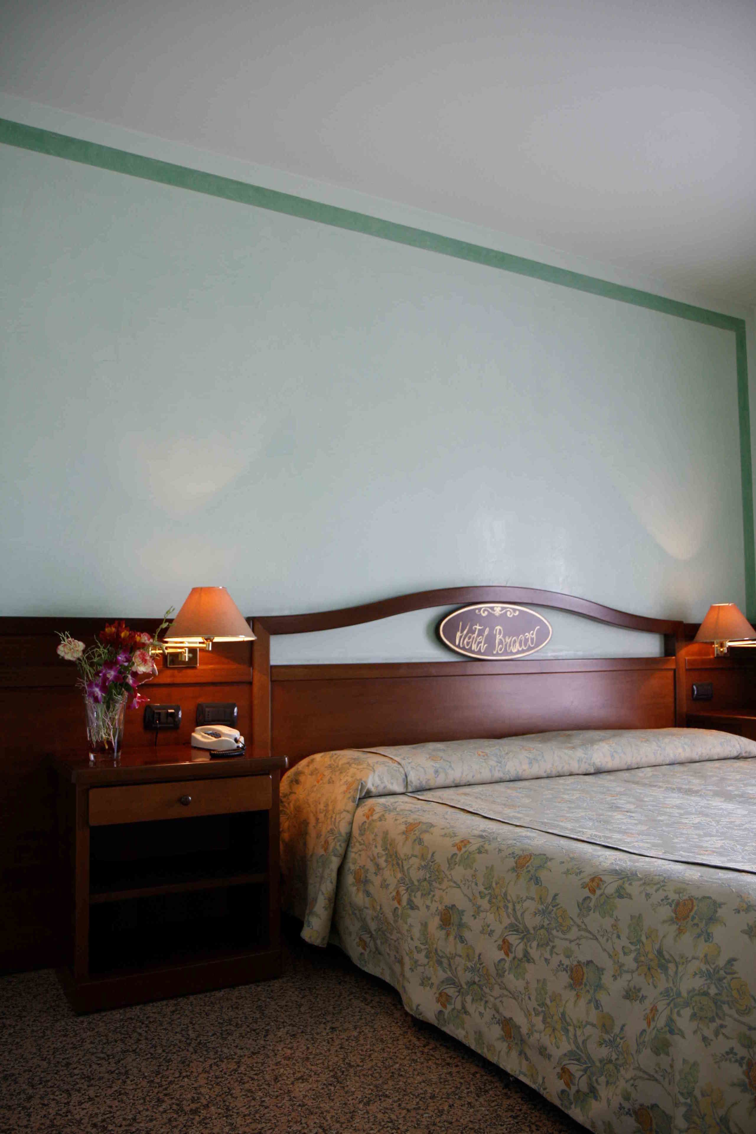 1 bedroom, premium bedding, minibar, in-room safe