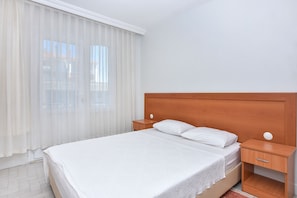 Apartamento Deluxe | Ropa de cama de alta calidad, escritorio, sistema de insonorización