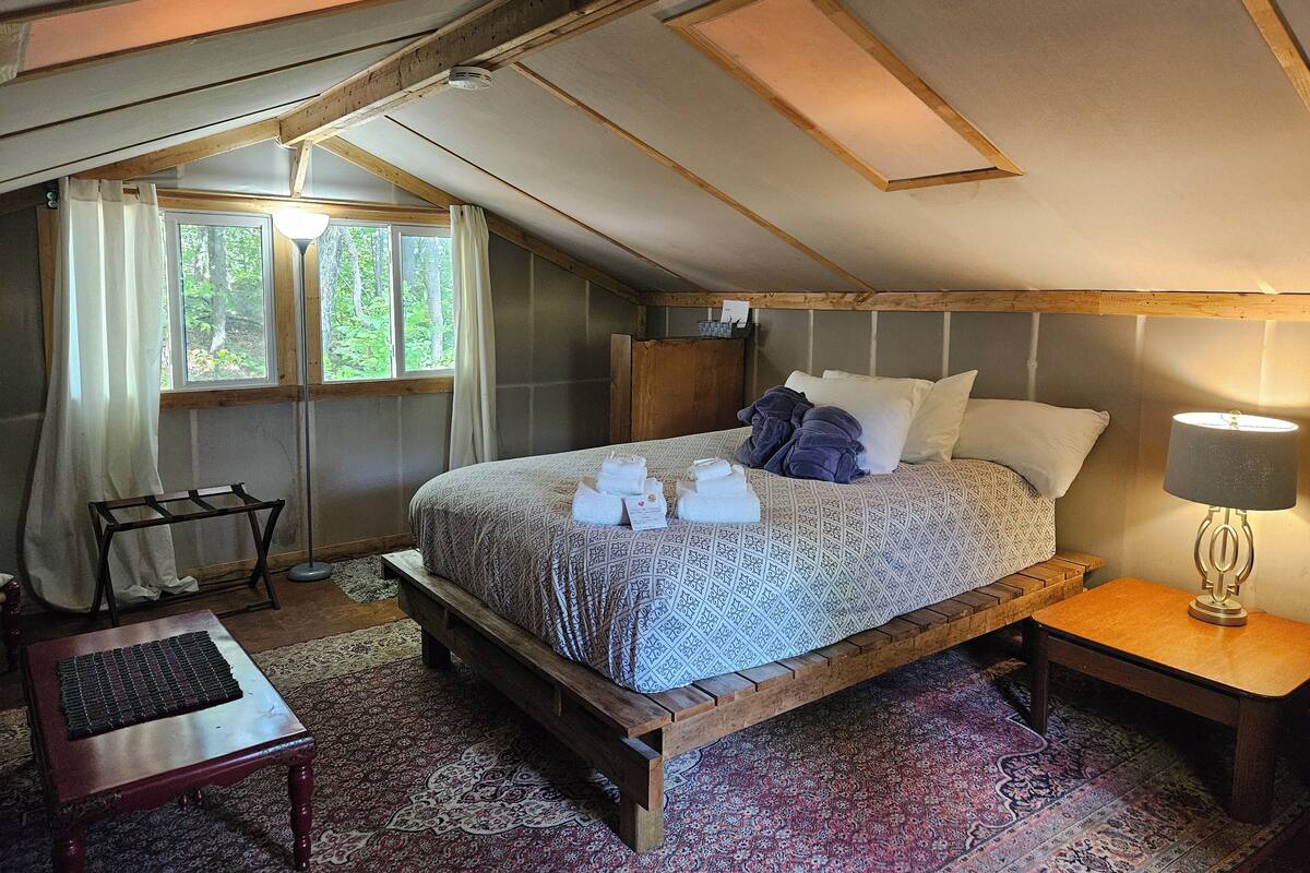 Superior Tent, Private Bathroom (Glamping) | Egyptian cotton sheets, soundproofing, free WiFi, bed sheets