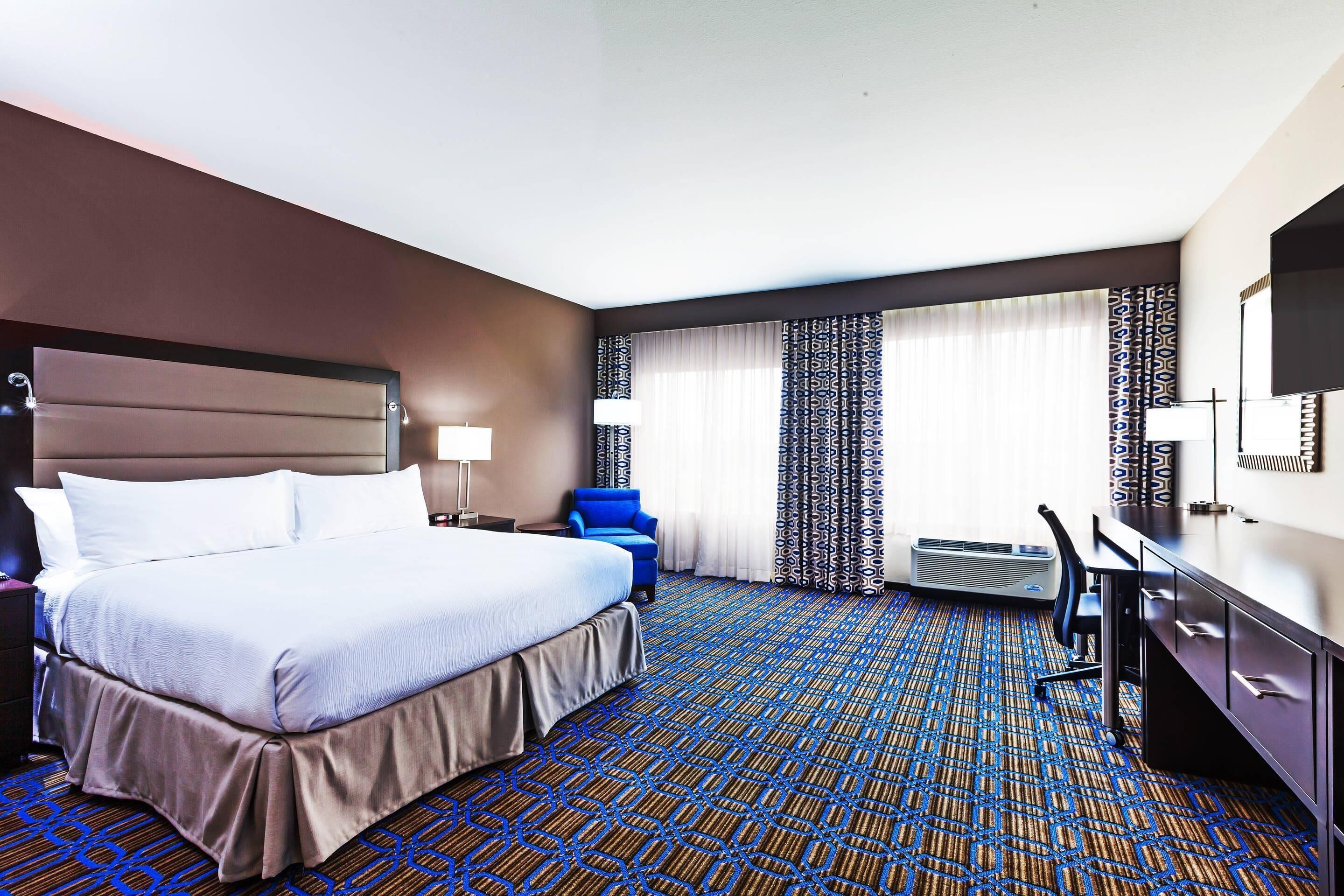 Caja de seguridad en la habitación y escritorio 