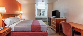 Motel 6 Stockton, CA - East