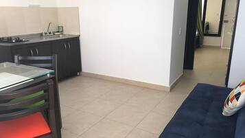 Tempat tidur bayi gratis, tempat tidur lipat/tambahan, dan Wi-Fi gratis