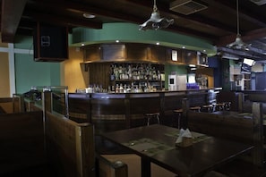 Bar (on property) - Hotel Blue Ribbon (Vercelli)