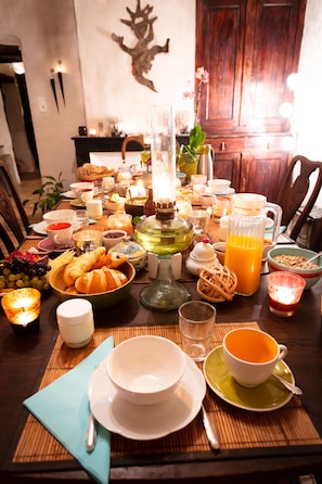Gratis frukostbuffé varje dag 