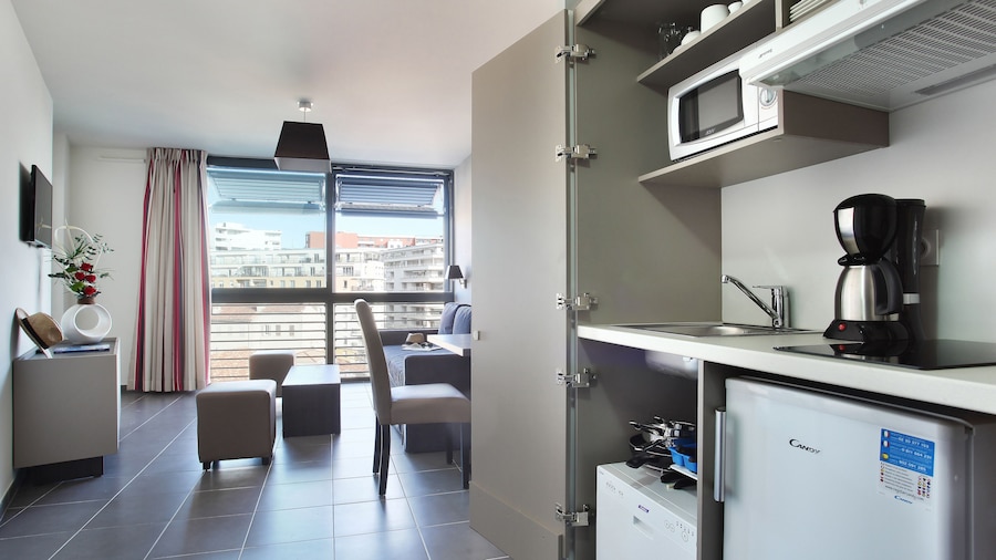 Appart Hotel Odalys City Marseille Prado Castellane