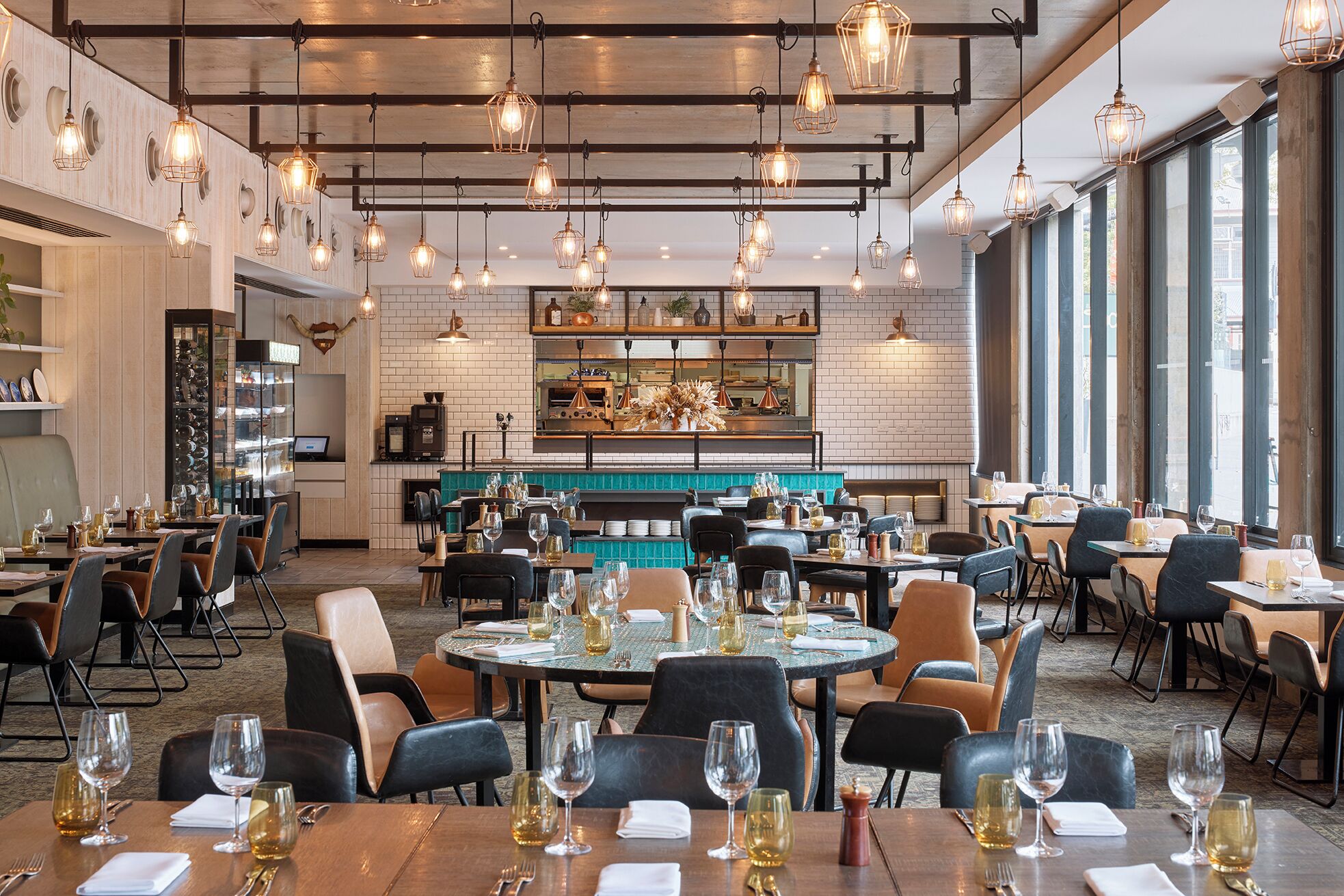 breakfast and dinner served