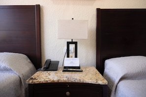 Basic Double Room, 2 Double Beds