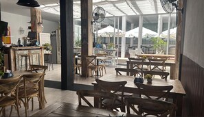 Restaurant - Hotel Azul Puerto Punta del Este (Punta del Este)