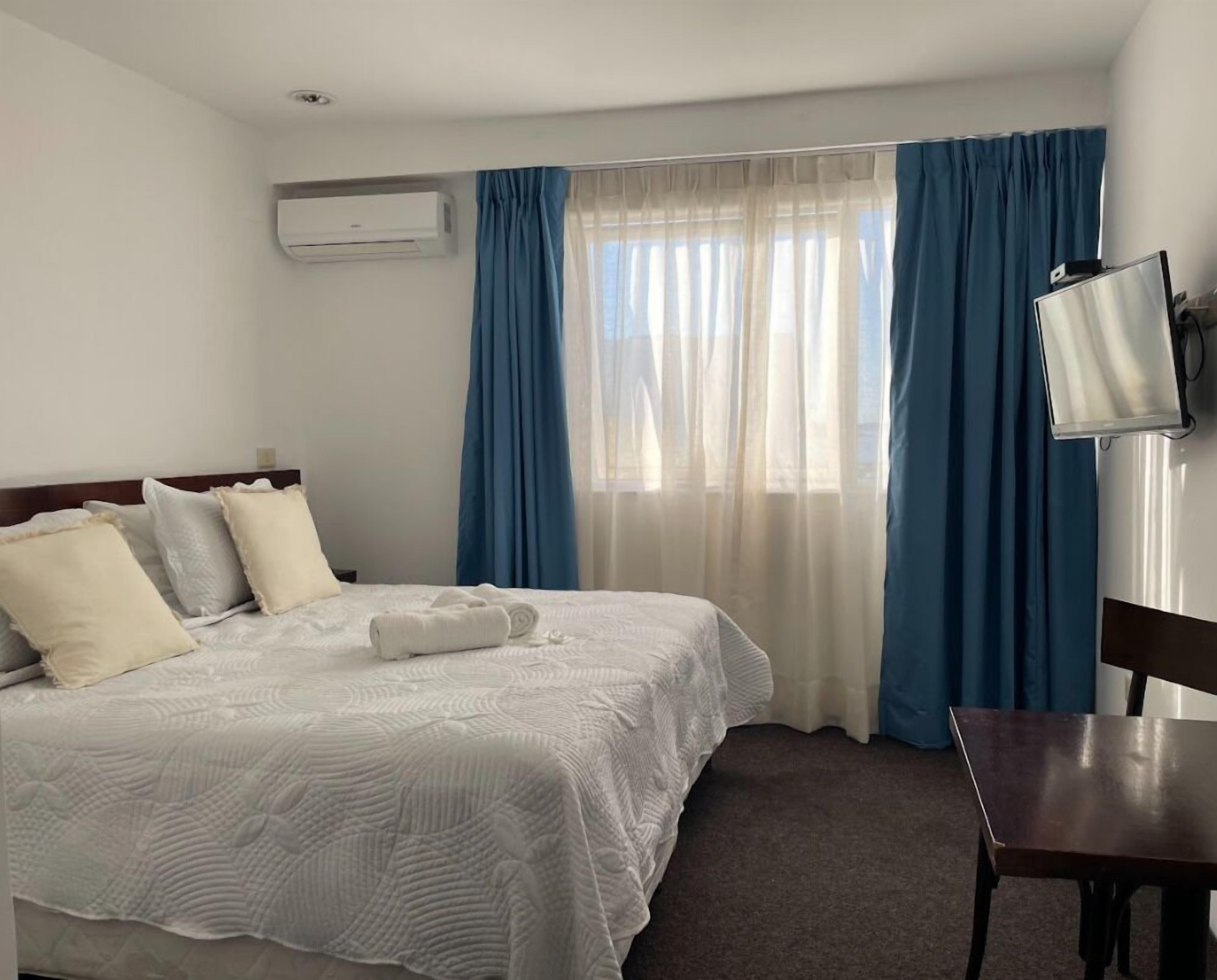 Quarto casal standard | Individualmente decorados, individualmente mobiliados, Wi-Fi de cortesia