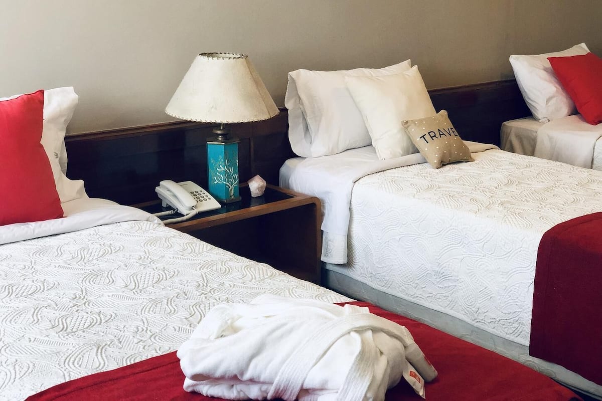 Decoración personalizada, muebles diferentes y wifi gratis