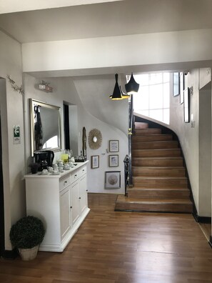 Flat-screen TV - Tremo Hotel Boutique Parque Forestal (Santiago)