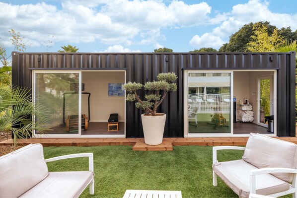 Fitness facility - AC Hotel by Marriott Marseille Prado Velodrome (Marseille)