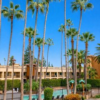 Habitación de lujo, 2 camas de matrimonio | Vistas desde la habitación