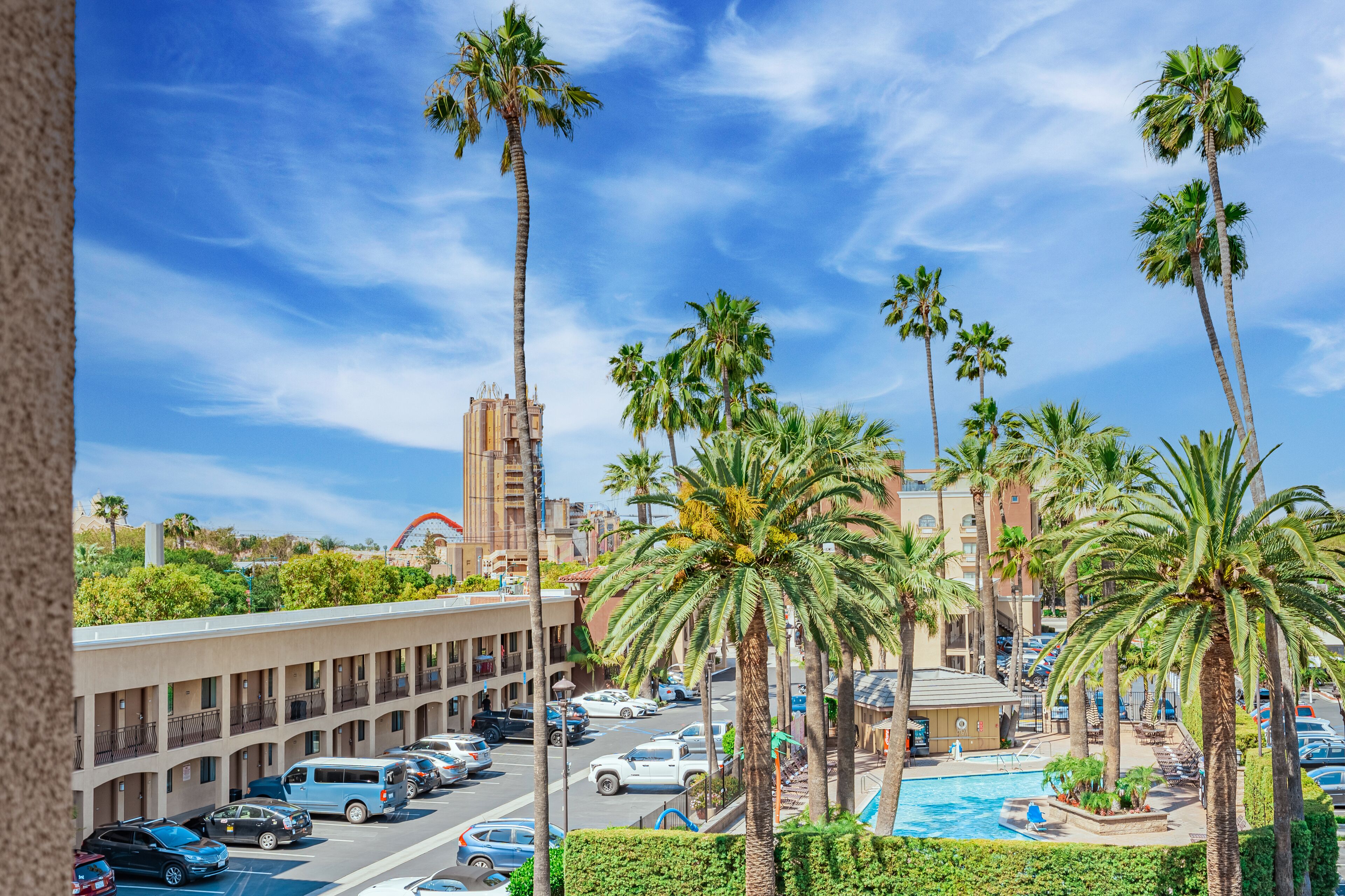 客房內保險箱、遮光布/窗簾、熨斗/熨衣板、免費無線上網