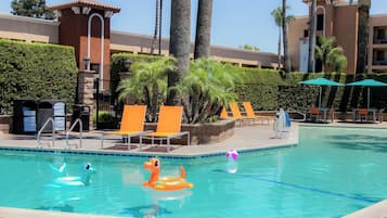 Outdoor pool, open 8:00 AM to 10:00 PM, pool umbrellas, sun loungers
