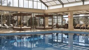 Indoor pool, outdoor pool