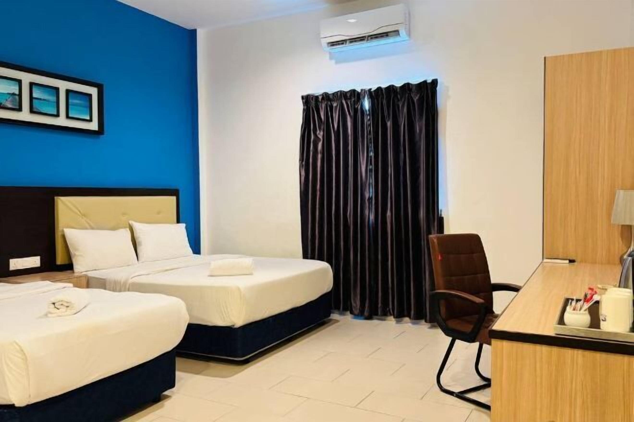 In-room safe, desk, blackout drapes, free WiFi