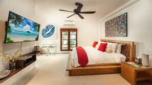 The State House | Premium bedding, minibar, in-room safe, blackout drapes