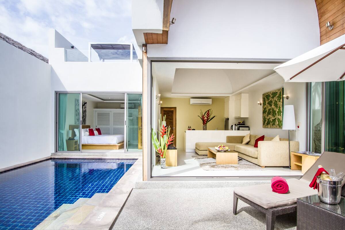 1 Bedroom Modern Pool Villa | Terrace/patio