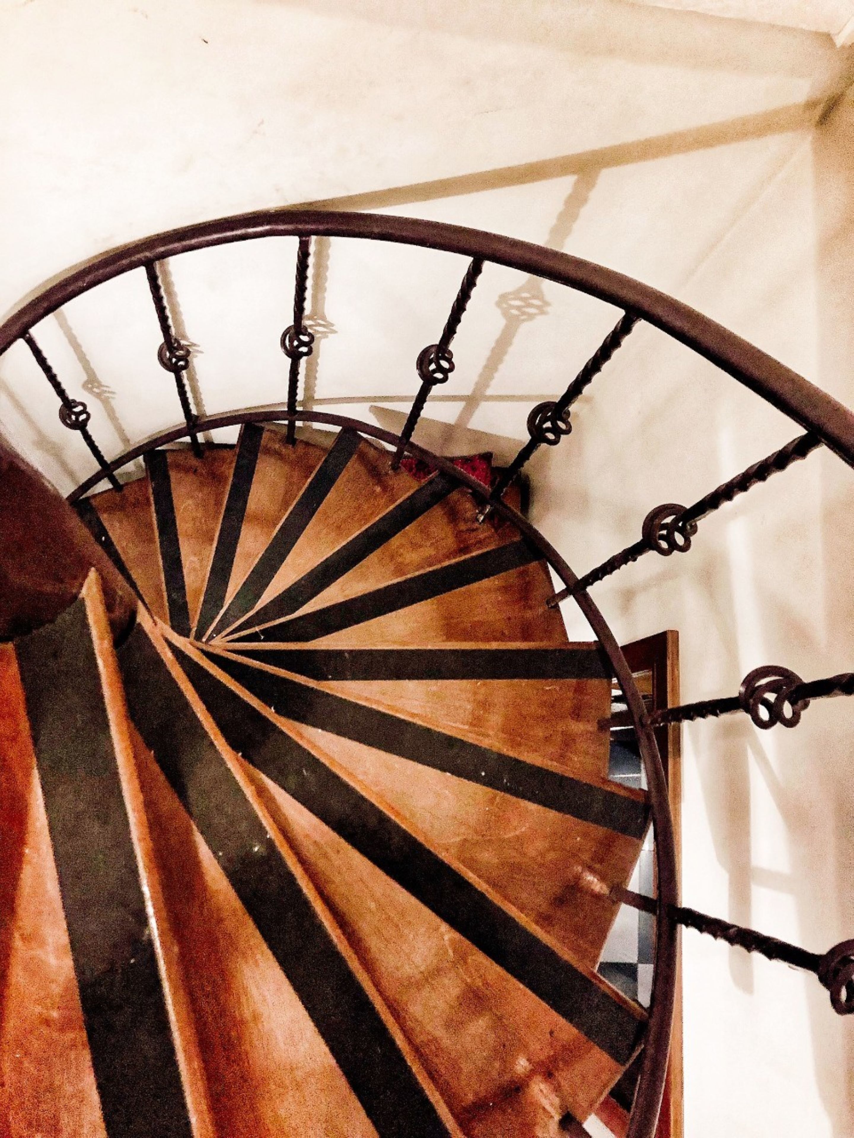 sky | 1 bedroom, minibar, in-room safe, desk