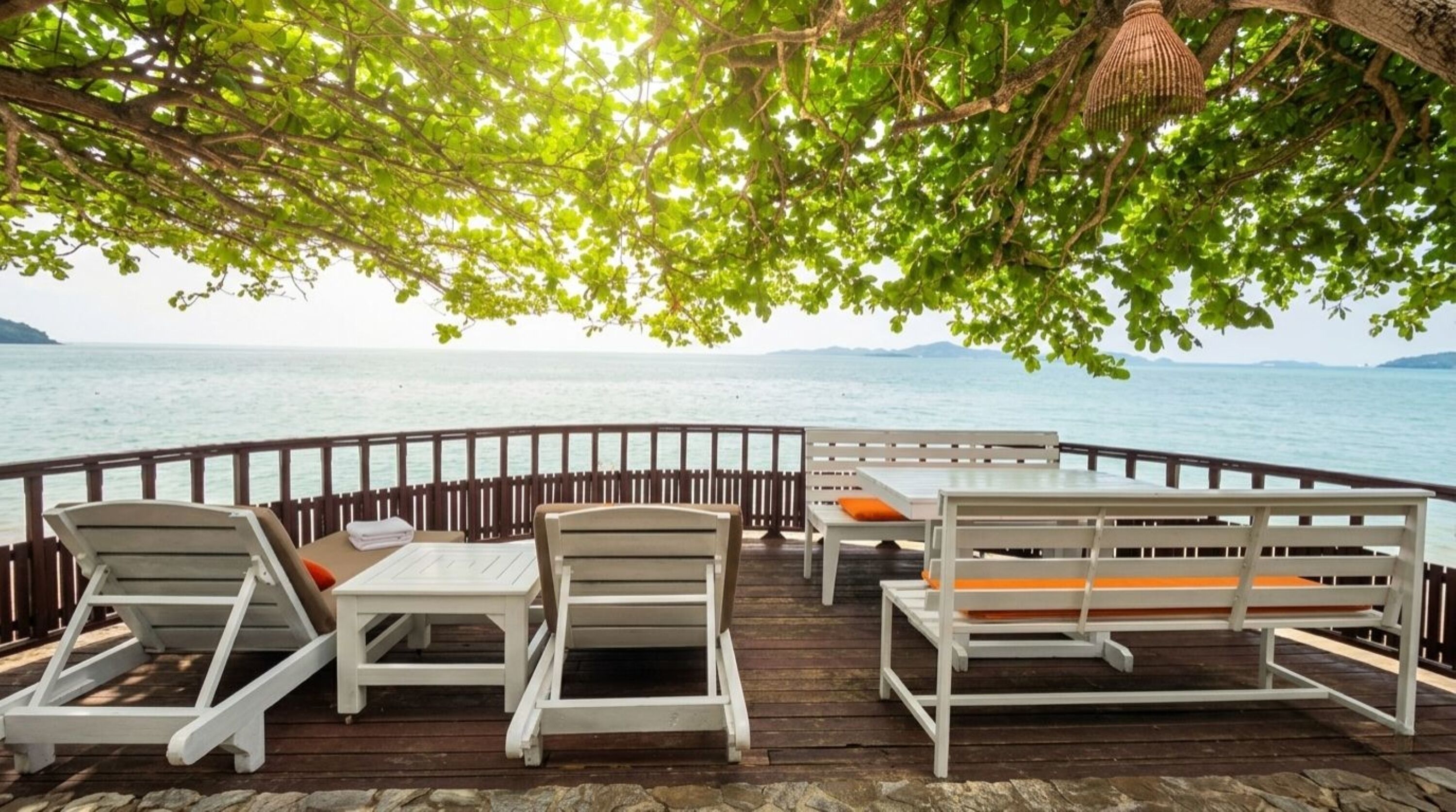 Beachfront Suite | Terrace/patio