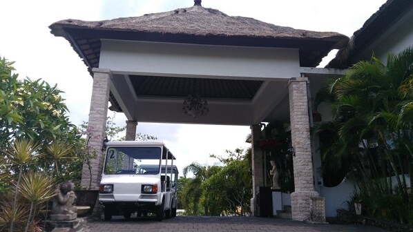 รถรับส่งในเมือง
